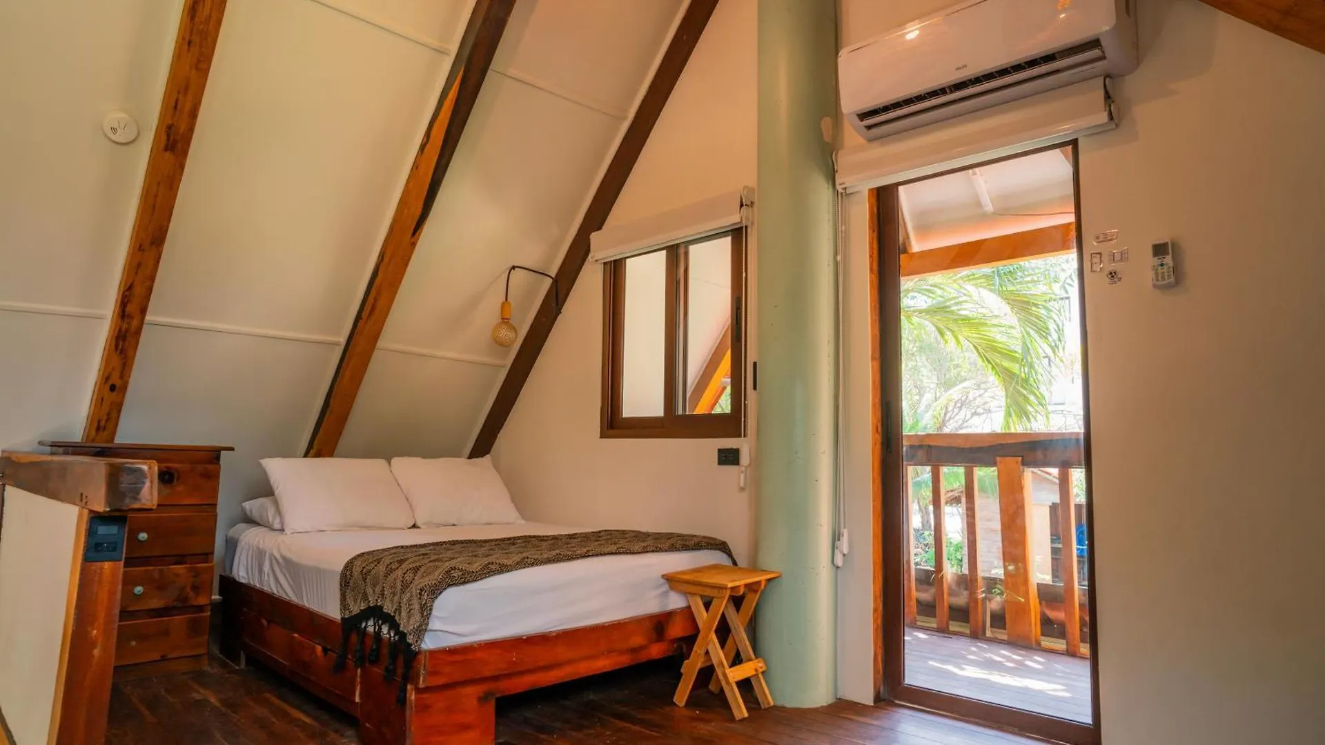 Cabana Chechen, Wooden Chalet In Tropical Garden Isla Mujeres Σπίτι διακοπών