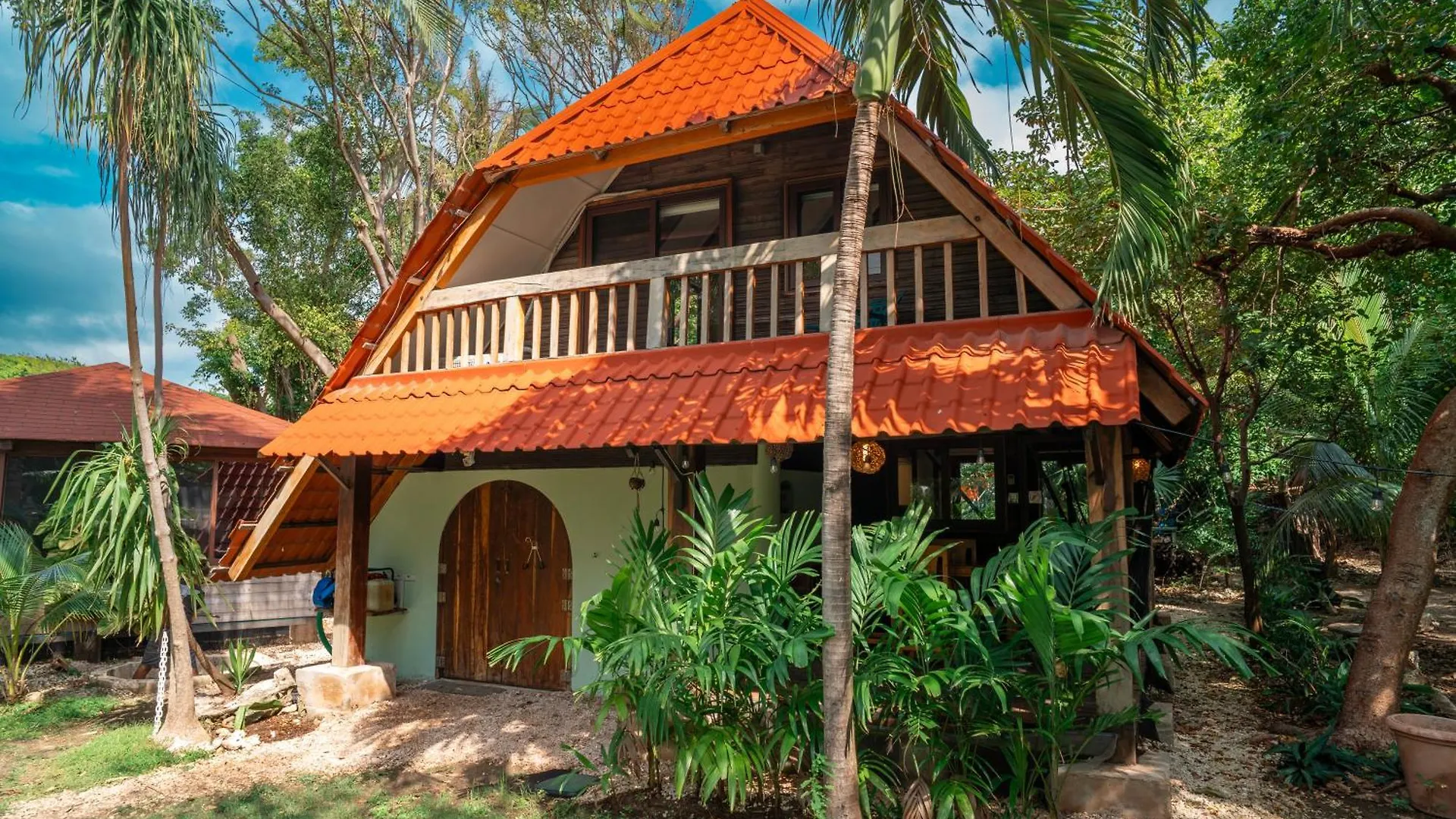 Cabana Chechen, Wooden Chalet In Tropical Garden Isla Mujeres